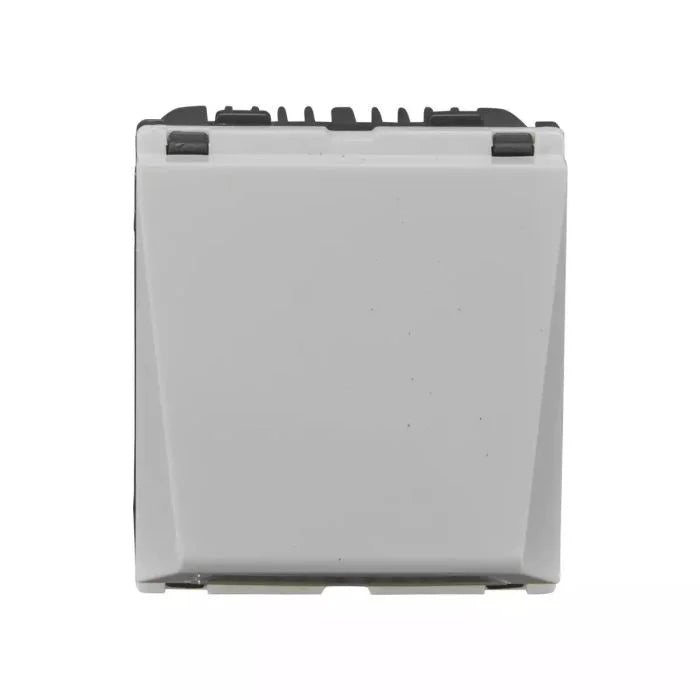 L&T (Lauritz Knudsen) Englaze Accessories